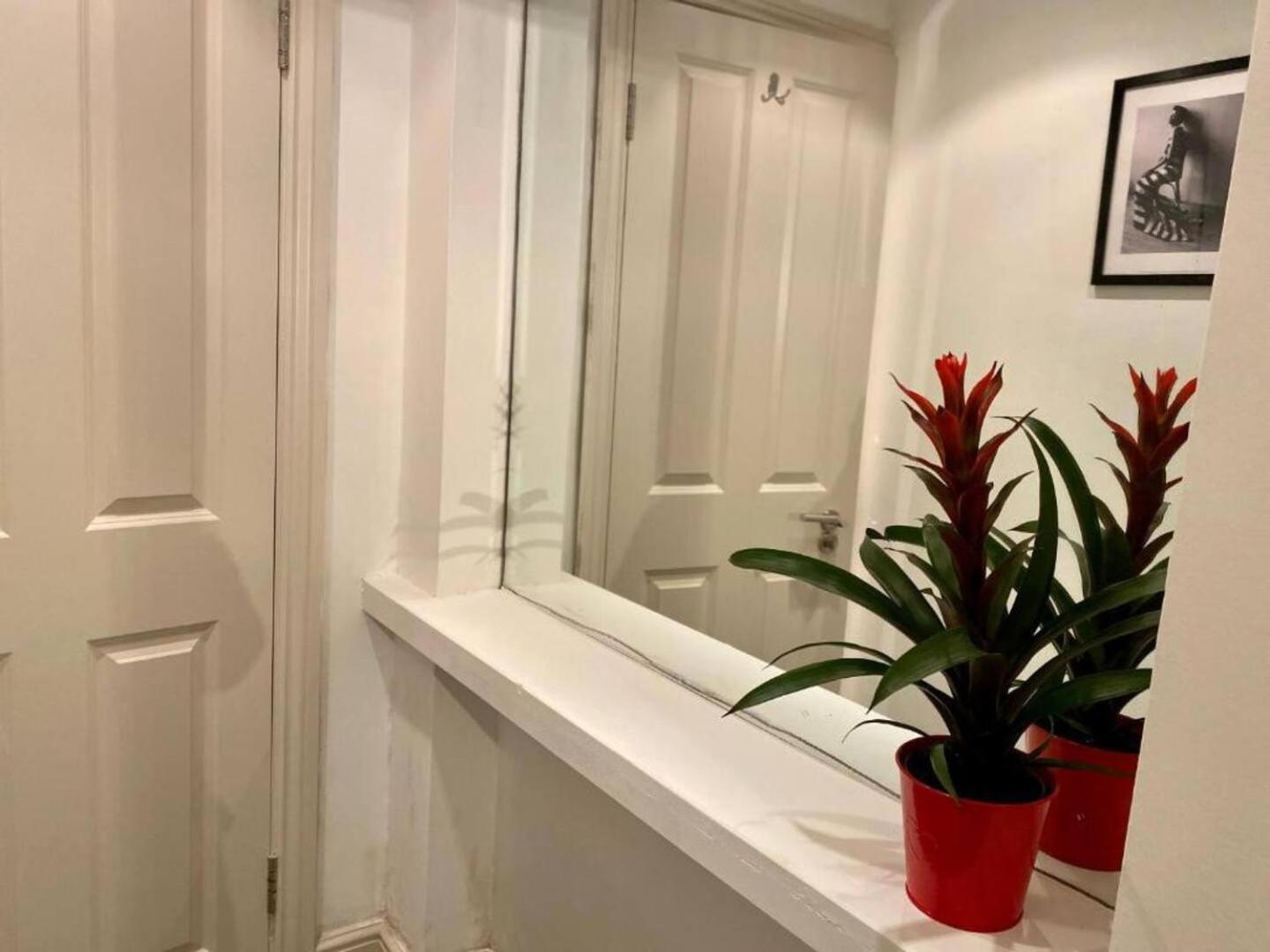 Niru Experience Hidden Gem In Chelsea 2Bd 2Ba Διαμέρισμα Λονδίνο Εξωτερικό φωτογραφία