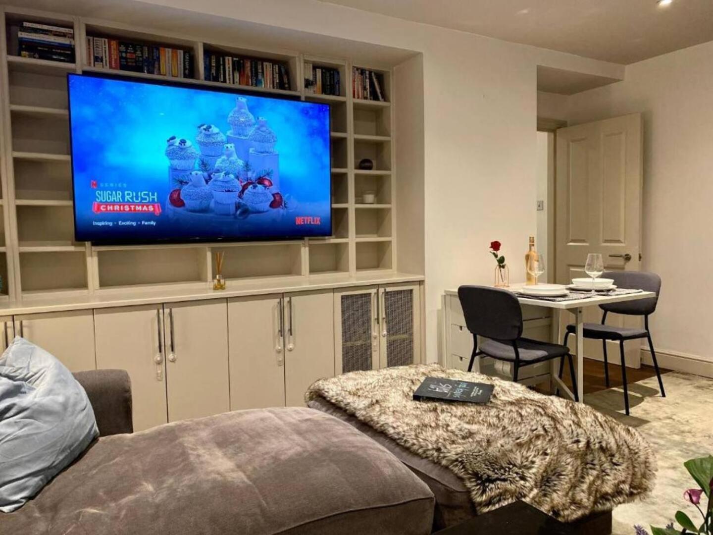 Niru Experience Hidden Gem In Chelsea 2Bd 2Ba Διαμέρισμα Λονδίνο Εξωτερικό φωτογραφία